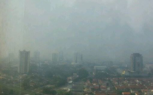 View from Landmark office in Johor Bahru. (6:00pm). Photo by Petrina.