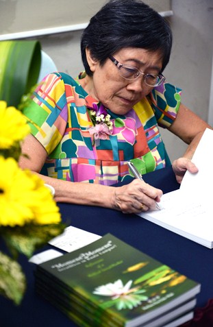 Barbara Yen Yoke Wah signing autographs at her debut book launch