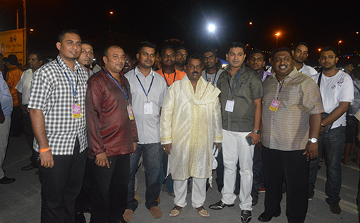 Mahadevanin Kurta and team