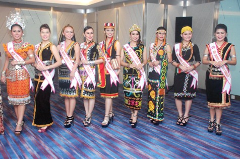 Miss Borneo Kebaya 2013
