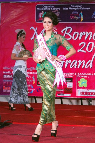 Norita Bt Karim - Miss Borneo Kebaya 2013 2nd runner-up