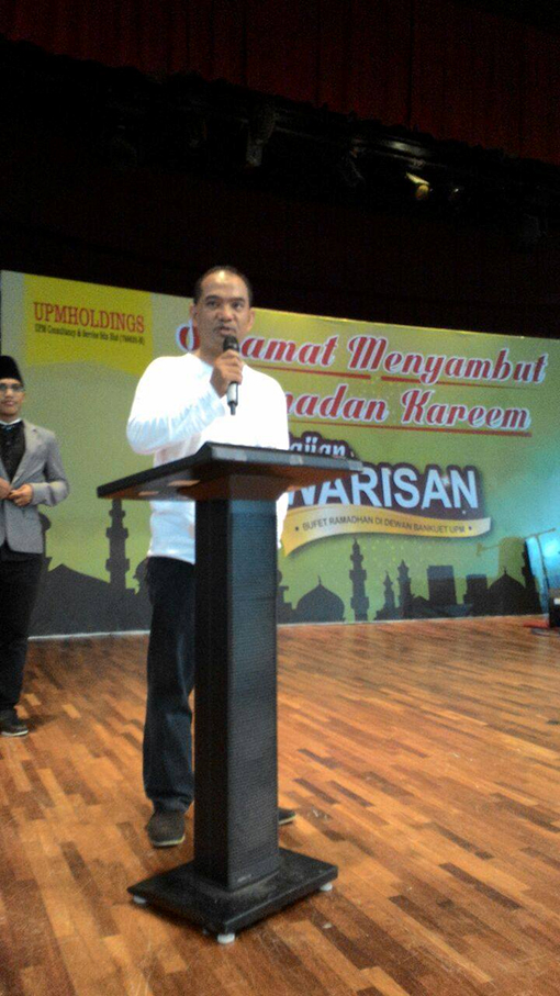 Hamidun Bin Ismail of Seri Pacific Hotel Kuala Lumpur, the pro-tem committee Chaiman at his opening speech during buka puasa