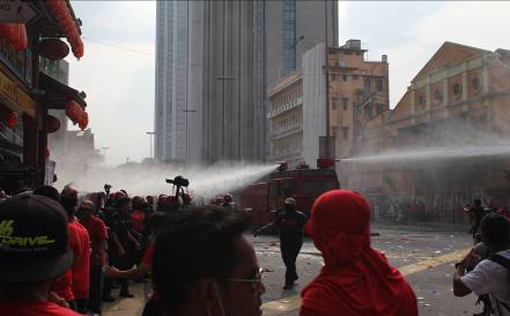 FRU briefly fired water canon against the rowdy protesters after several warning to disperse but went unheeded