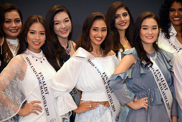 2019 malaysia miss universe Lavanya Sivaji