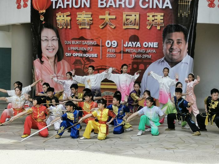 Maria Chin and Rajiv host CNY open house for PJ folk 