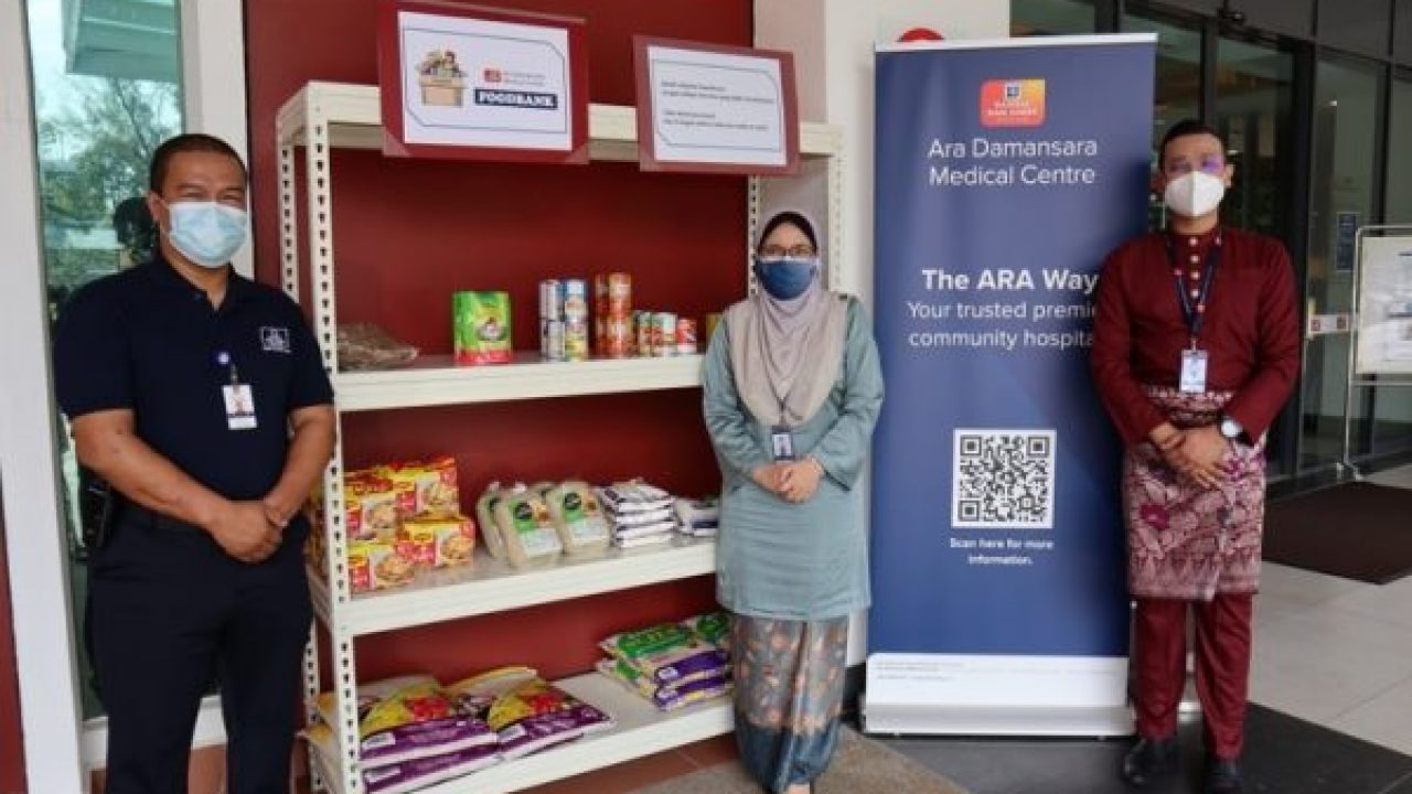 Two Hospitals Launch Food Banks To Help Those Hit By Pandemic Citizens Journal Malaysia