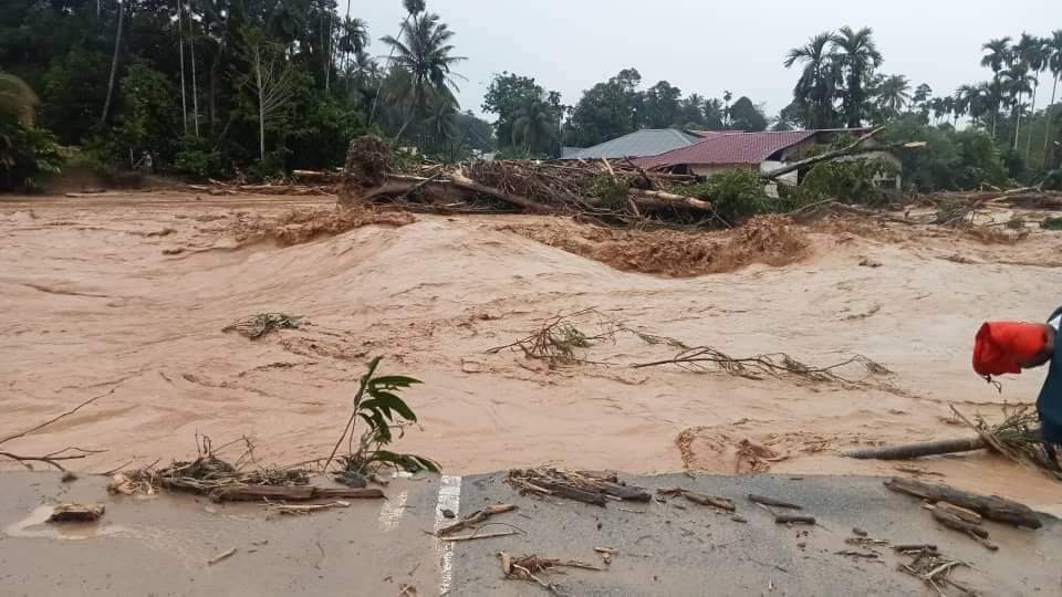 Baling floods evacuation