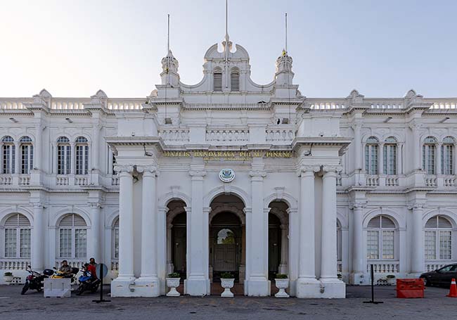 British Colonoial Building George Town City Hall Penang Malaysia 1 