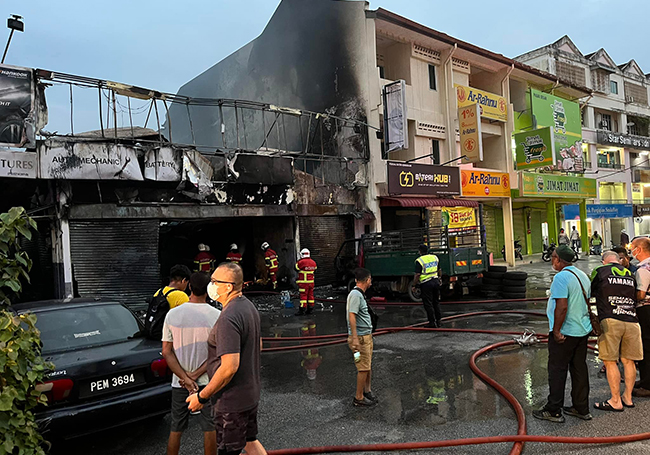 Fire at Jalan Ayer Itam, Penang