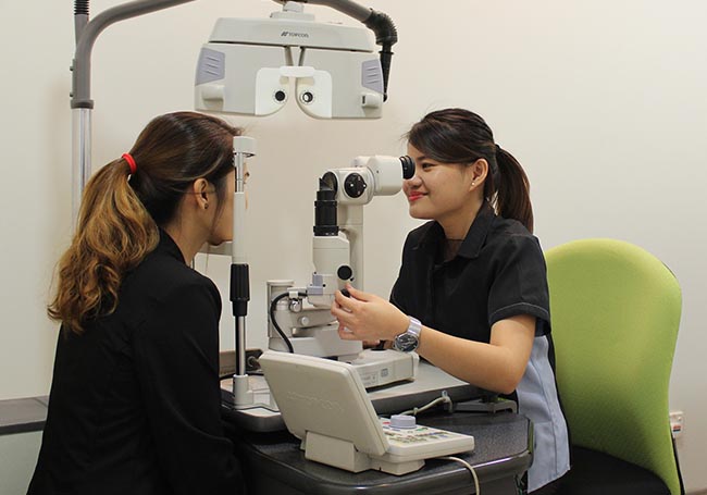 VISTA Eye Specialist