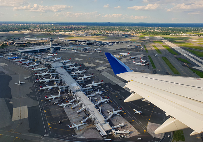 International airlines traffic 