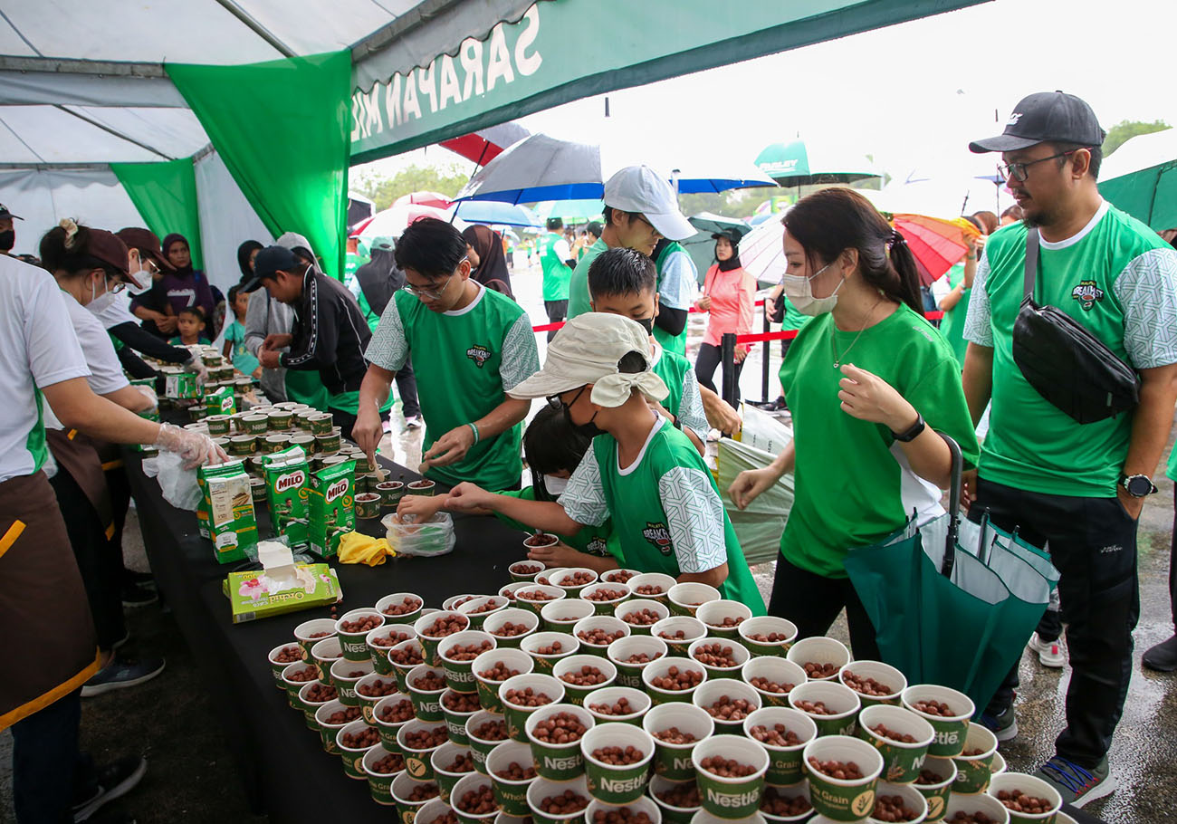 MILO Malaysia Breakfast Day 2023 takes Kuching by storm