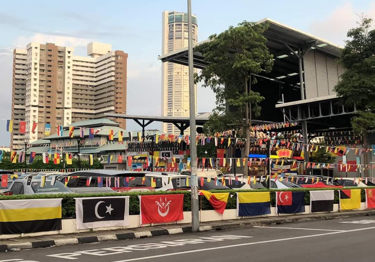 New World Park sets Malaysia record with flag display