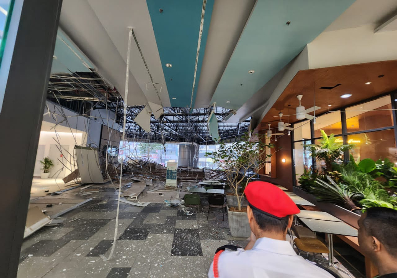 Megah Rise Mall: Ceiling collapse injures three - Citizens Journal