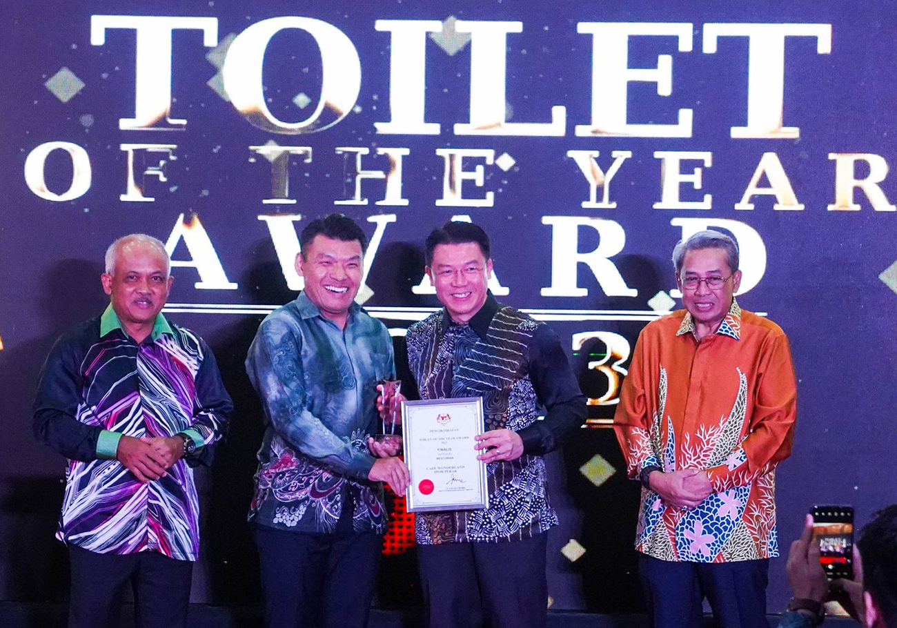 Cawan Mu restaurant's lavatory wins Toilet of the Year