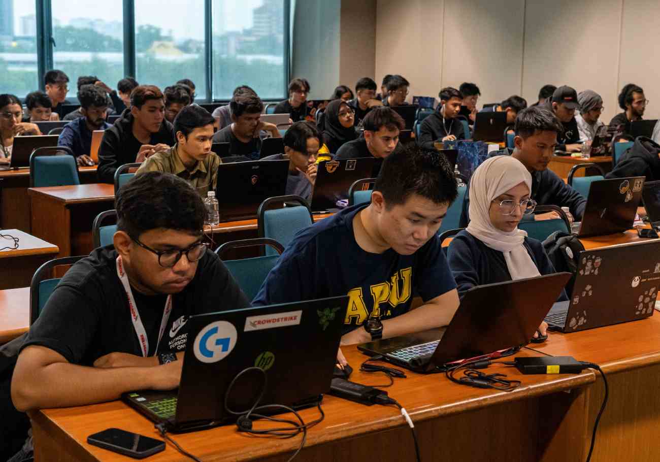 Students combat online threats at ASEAN Battle of Hackers