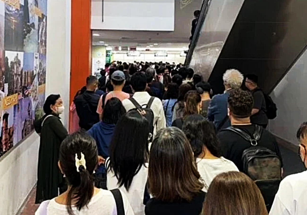 Penang Airport faces backlash over long immigration queues