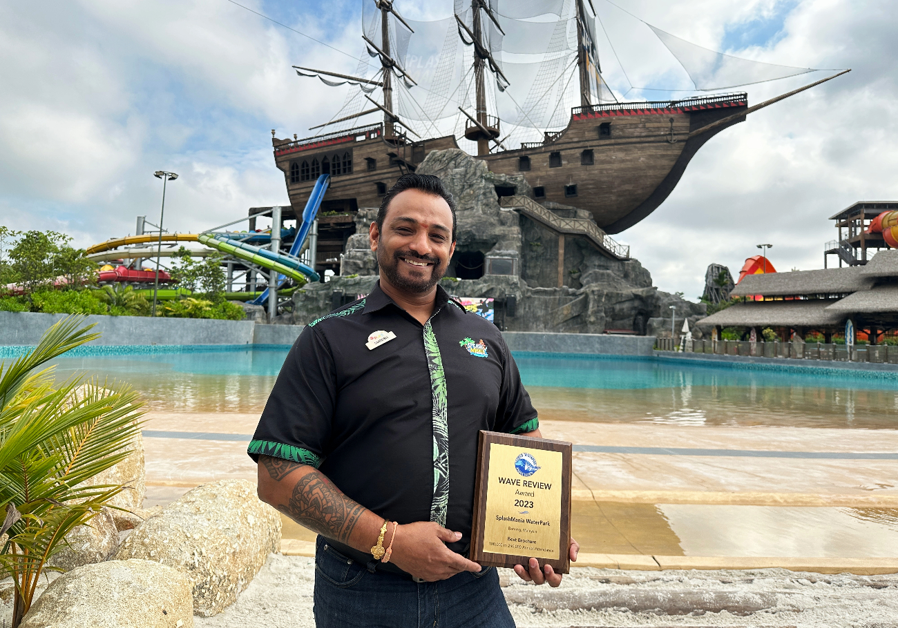 SplashMania Waterpark receives prestigious Wave Review Award