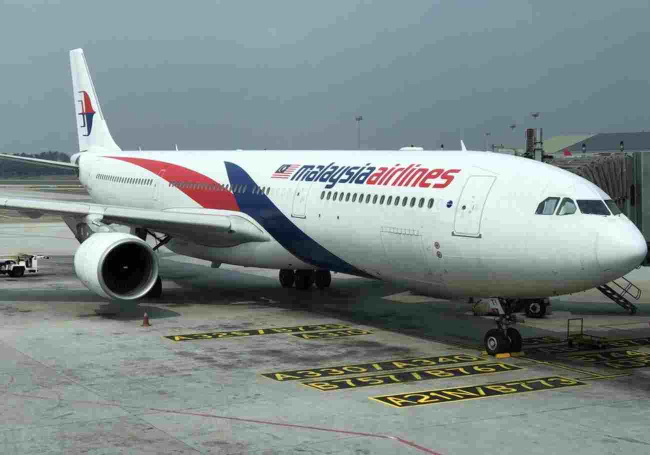 Malaysia Airlines soars high at Cellars in the Sky Awards