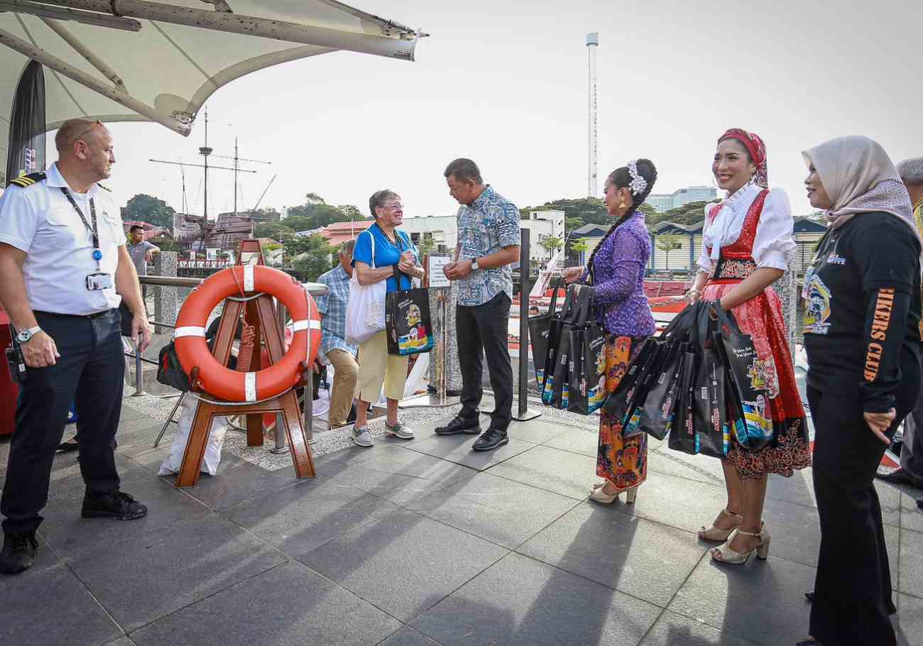 Melaka greets Seabourn Encore's 526 visitors for TMM2024