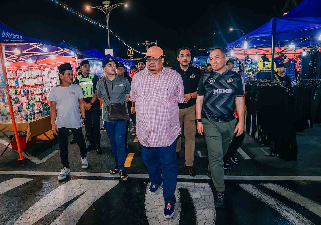 Melaka boosts vehicle-free zone, traders see profits soar