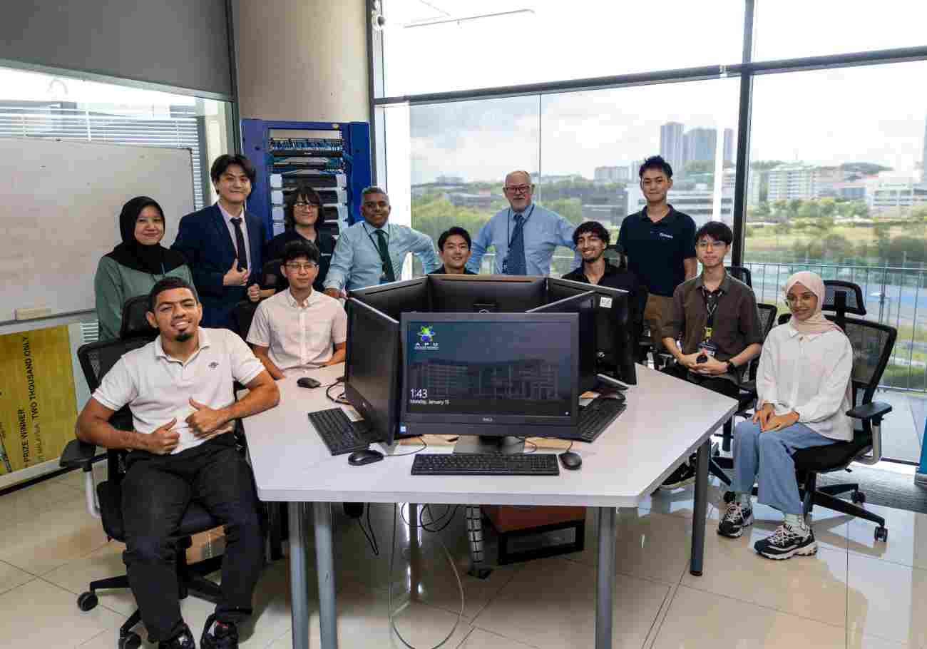 Forensics and Cyber Security Research Centre (FSeC) at the Asia Pacific University of Technology & Innovation (APU)  students participating in a cybersecurity workshop.