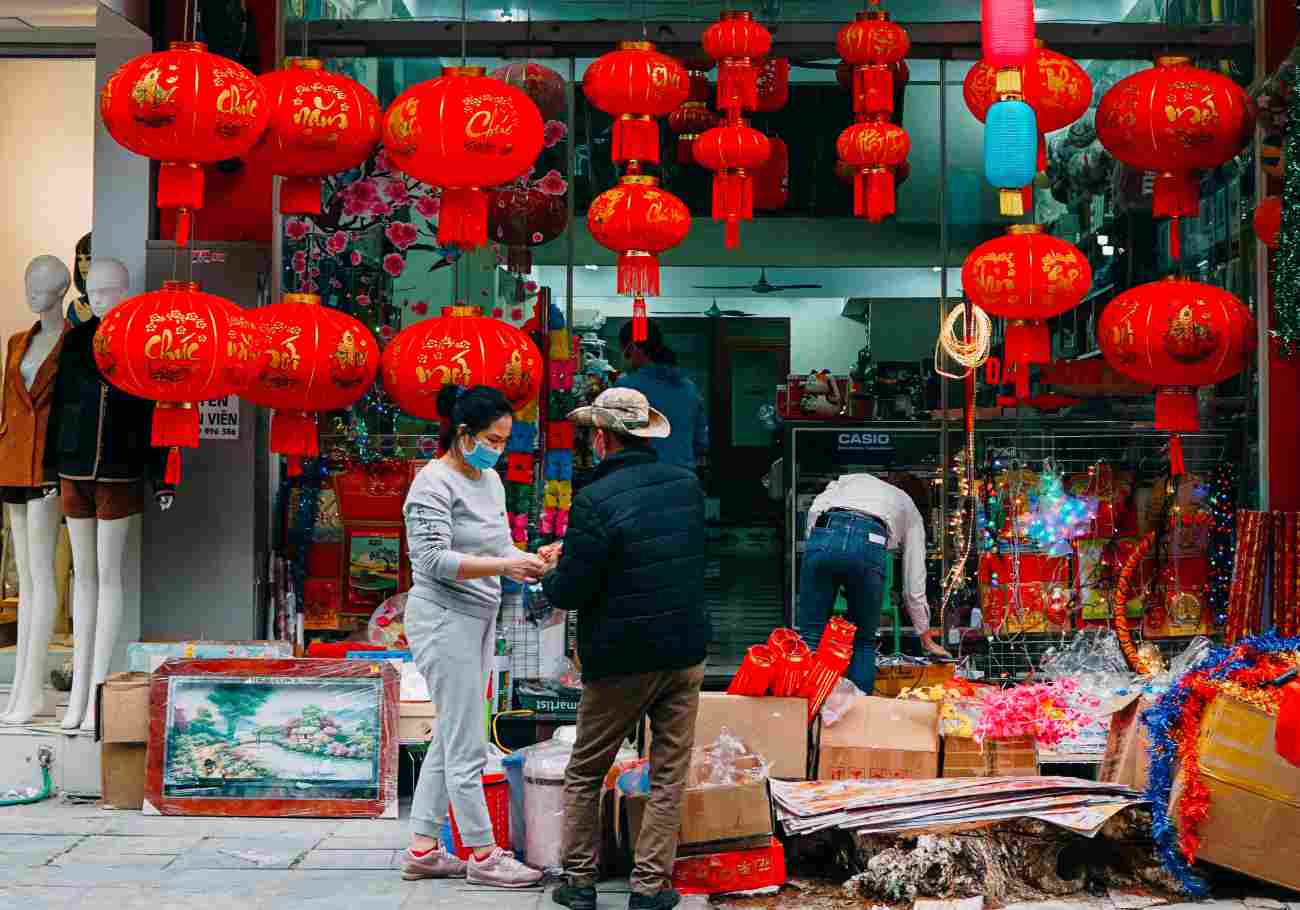 Adyen report reveals shift in Malaysian retail for CNY