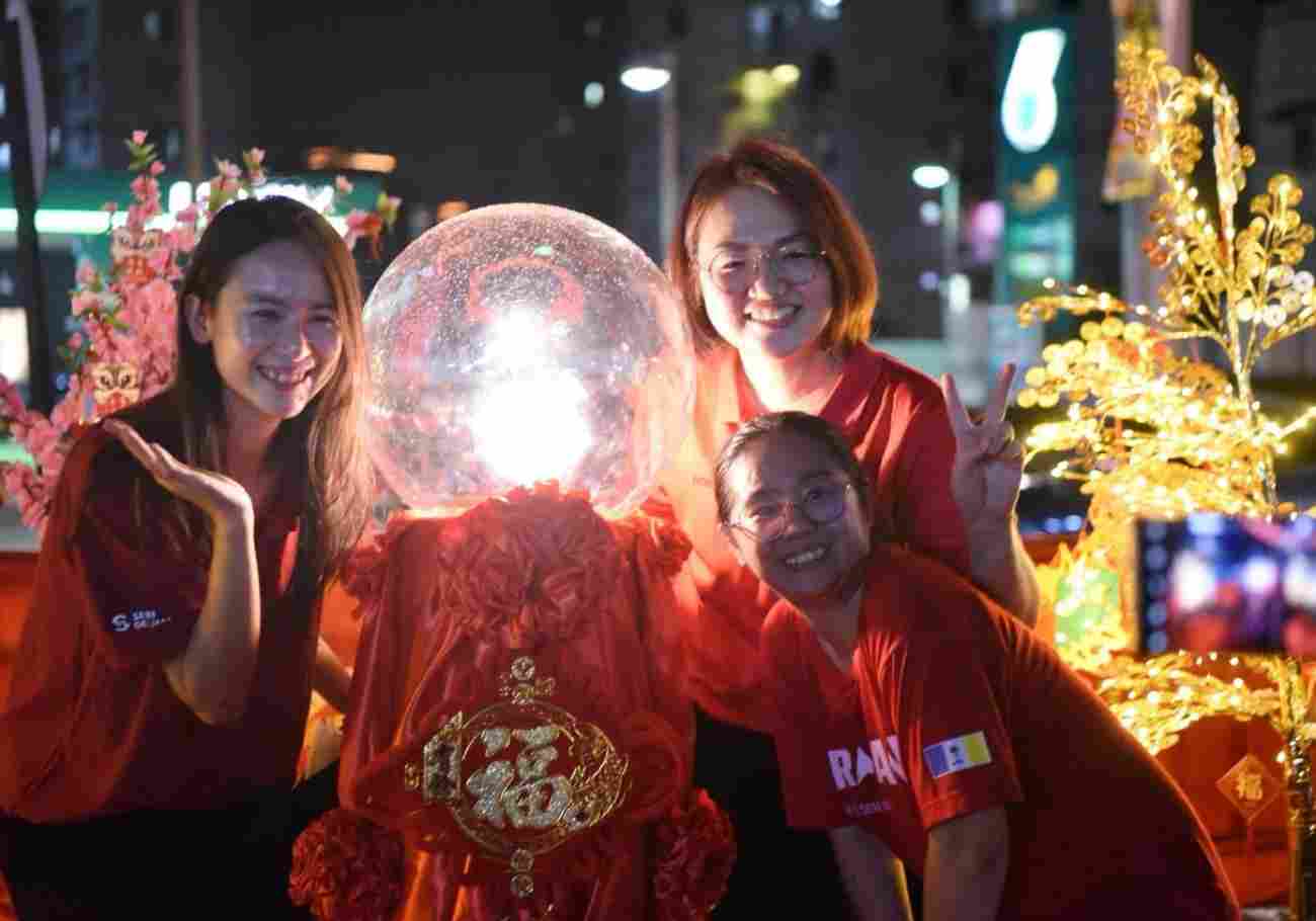 Penang adorned one of its major thoroughfares, Jalan Masjid Negeri, with 650 lanterns to mark the upcoming Chinese New Year festivities. 