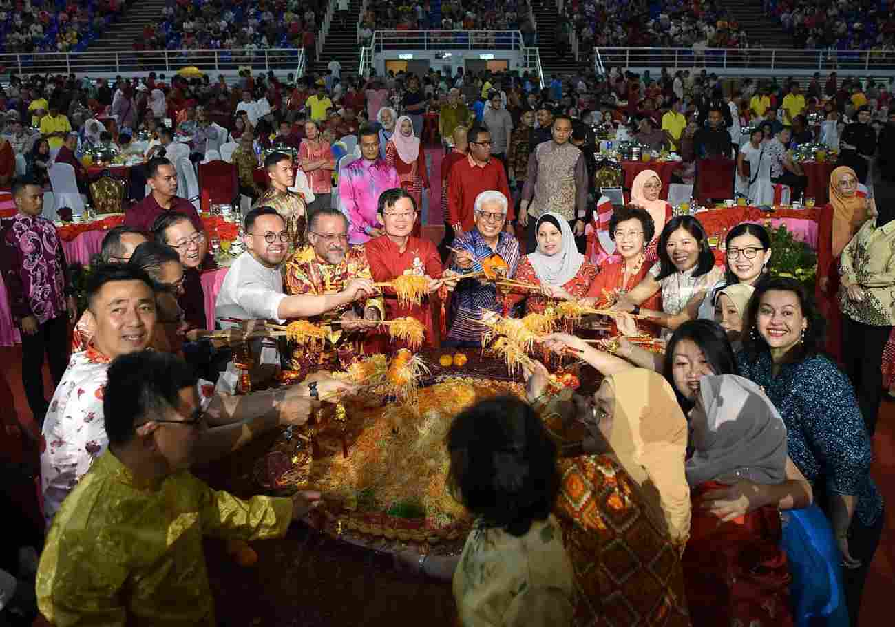 Thousands celebrate CNY at Penang CM's Open House