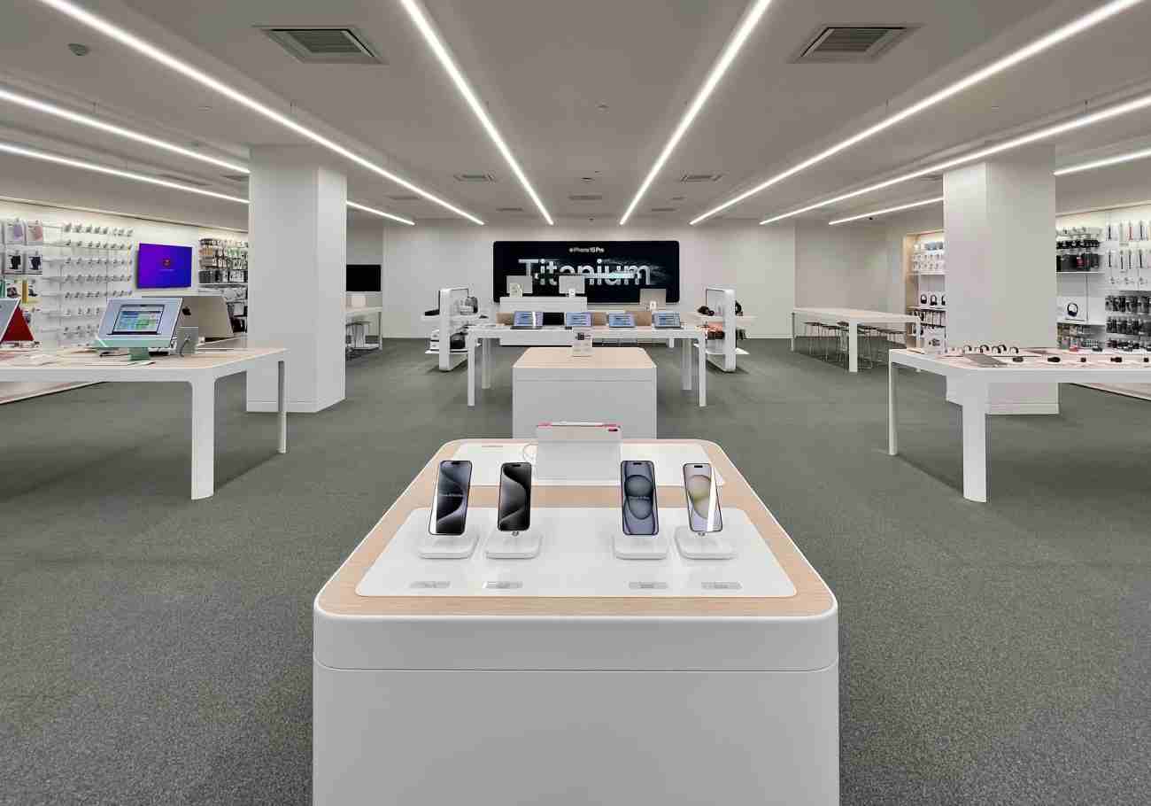 Machines unveils Apple premium store in Suria KLCC