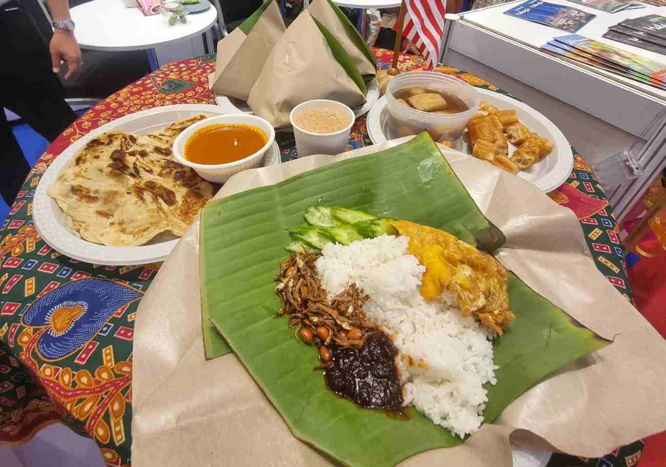 在新加坡品尝马来西亚早餐文化