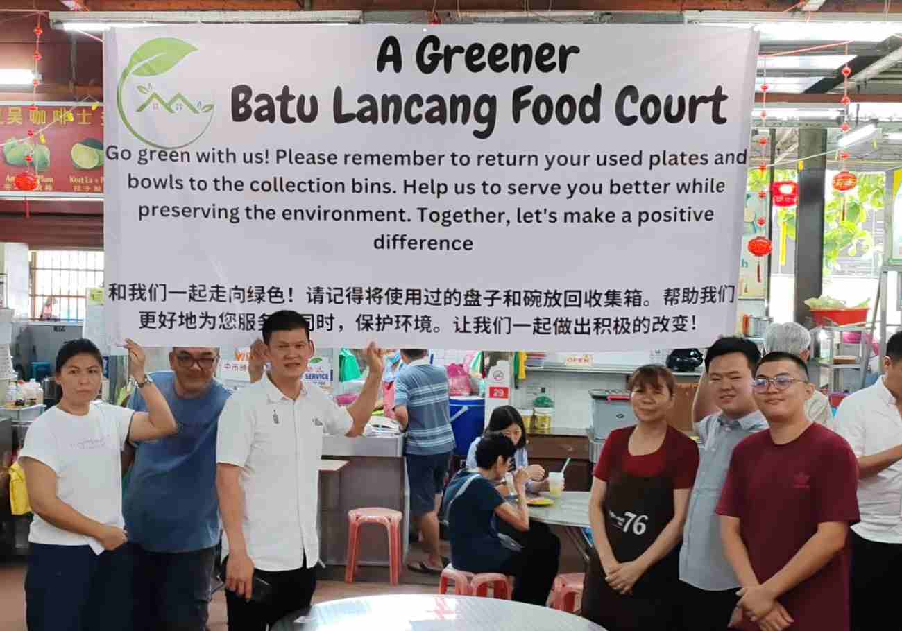 Batu Lanchang Food Court goes green to reduce waste