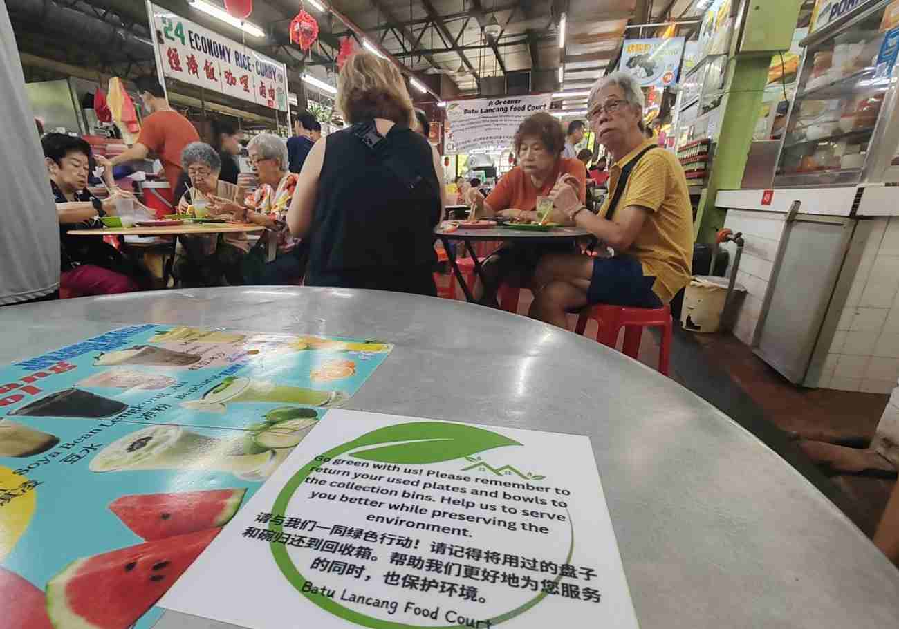 Batu Lanchang Food Court goes green to reduce waste