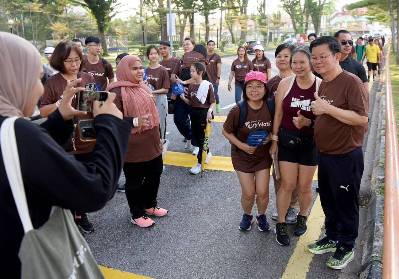 George Town celebrates heritage with 1,500-strong city walk