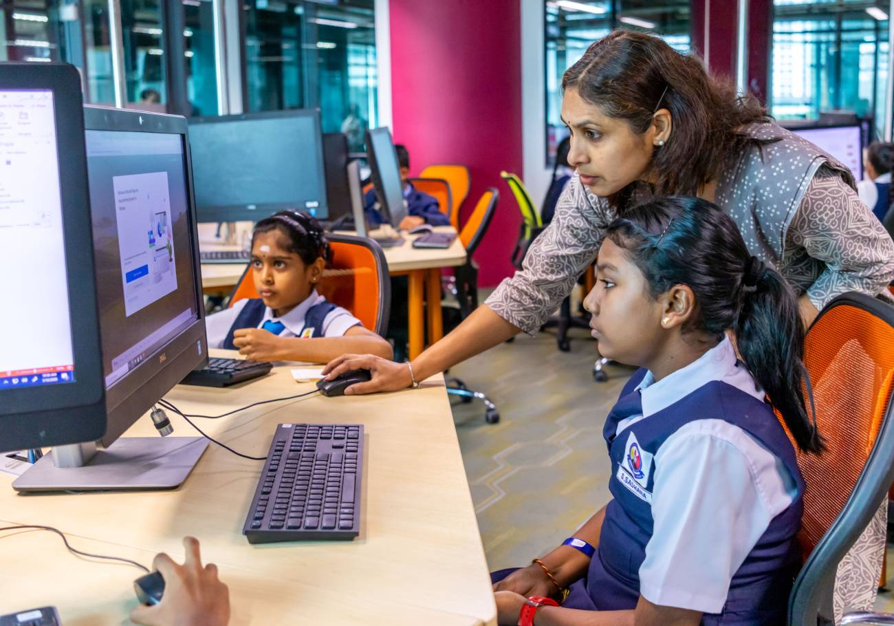 APU empowers Tamil schools with AI innovation